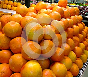 Oranges at the Super Market