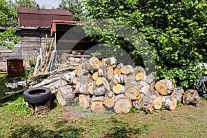 A large pile of birch chocks