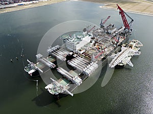 A large pipelaying and heavy lifting vessel, Holland