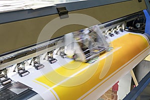 Large printer format inkjet working detail color