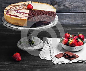 Large round assorted cheesecake