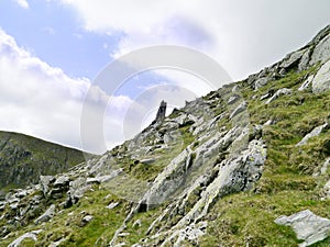 Large stones near top of Nethermost Pike east ridge