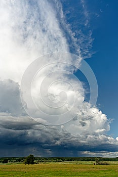 Large thundercloud photo