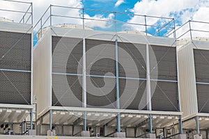 Larger Water Chillers Rooftop Units of Air Conditioner