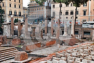 Largo di Torre Argentina