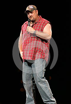 Larry the Cable Guy performs stand up