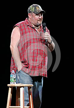 Larry the Cable Guy performs stand up