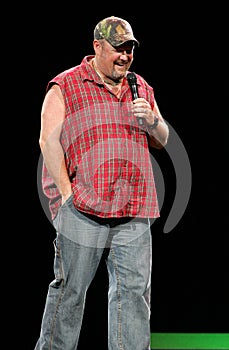 Larry the Cable Guy performs stand up