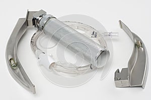 Laryngoscope and intubation tube