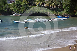 Las Cuevas Bay