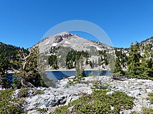 Lassen Peak, Lake Helen