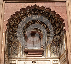 the last mausoleum of the Mughal era, the marble Tomb of Safdardjang, Delhi