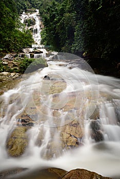 Lata Kinjang Waterfall