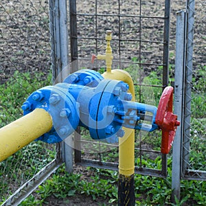 The latch on the underground gas pipeline