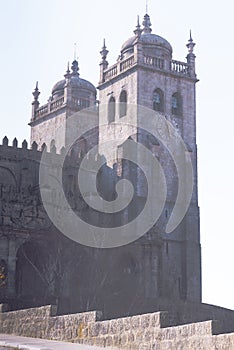 Lateral view of the bell towers of the Porto Cathedral