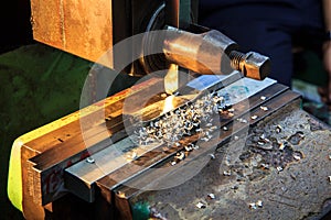 Lathe Turning the metal industry