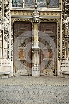 Lausanne cathedral main doors
