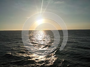 Laut dan  matahari photo