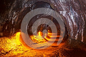 Lava tube