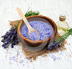 Lavender oil with bath salt