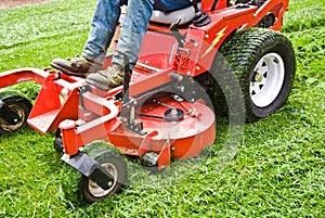 Lawn Care/ Riding Mower/ Grass photo
