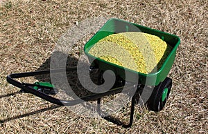 Lawn Fertilizer Spreader photo