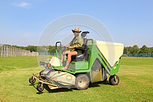 Lawn man mower