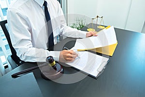 Lawyers or lawyers provide legal advice to clients regarding business law. Law in daily life photo