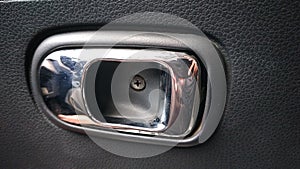 Lcgc door handle from inside