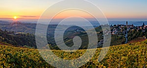 Le Langhe - Treiso and landscape in autumn colors