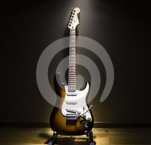 Lead electric guitar lighting painting with light