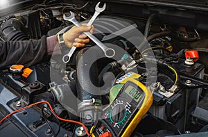 This is a leaf in the sand suitable for the background image