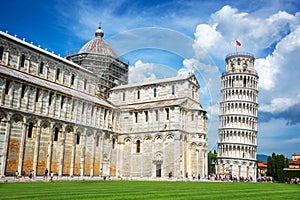 Leaning tower of Pisa and the cathedral in Pisa, Tuscany, Italy