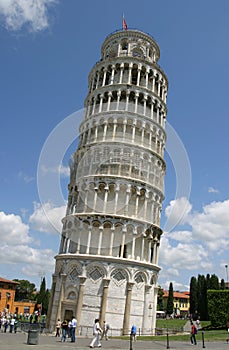 Pendiente la Torre de 