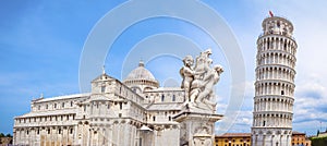 Leaning tower of Pisa, Italy photo