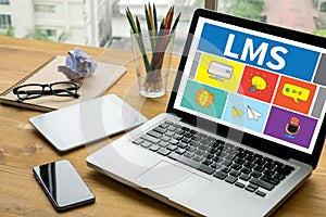 Learning Management System (LMS)