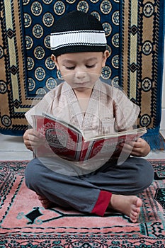 Learning to read Quran