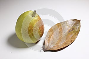 Leaves and pears