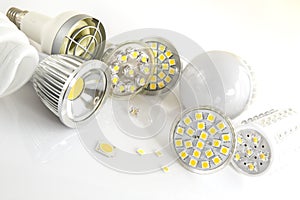 LED bulbs with various large chips