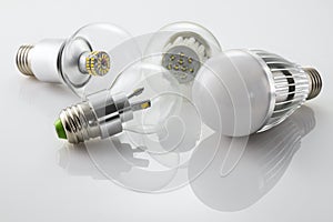 LED lamps E27 with a new bud different lamp power technology