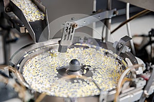 LED light bulb production factory, the production process of light-emitting diodes