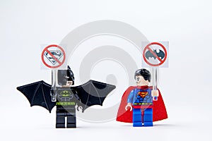 LEGO minifigure Batman and Superman .