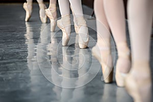 Legs dancers