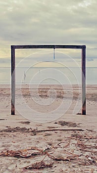 Lemo beach horizon in wooden frame