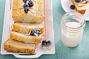 Lemon and almond pound cake