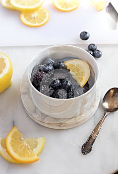 lemon blueberry smoothie bowl 2