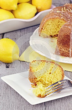 Lemon Bundt Cake