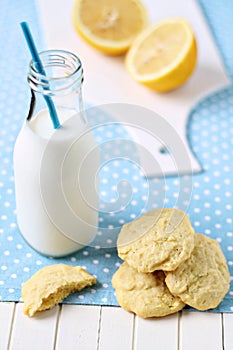 Lemon cornmeal cookies