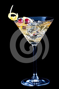 Lemon and cranberry splash cocktail