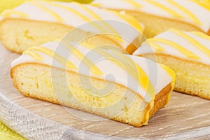Lemon Drizzle Cake